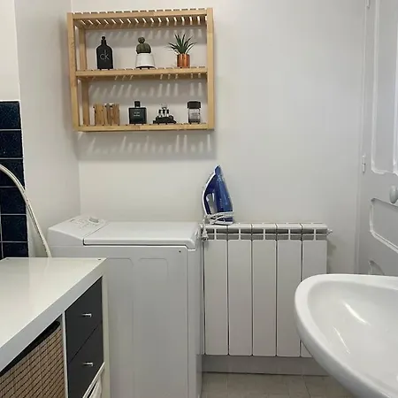 Apartment Lovely 1br Near Paris